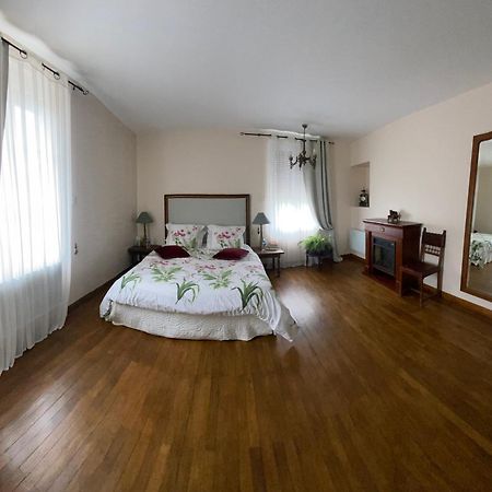 Le Manoir Des Roches Bed & Breakfast Bourré Dış mekan fotoğraf