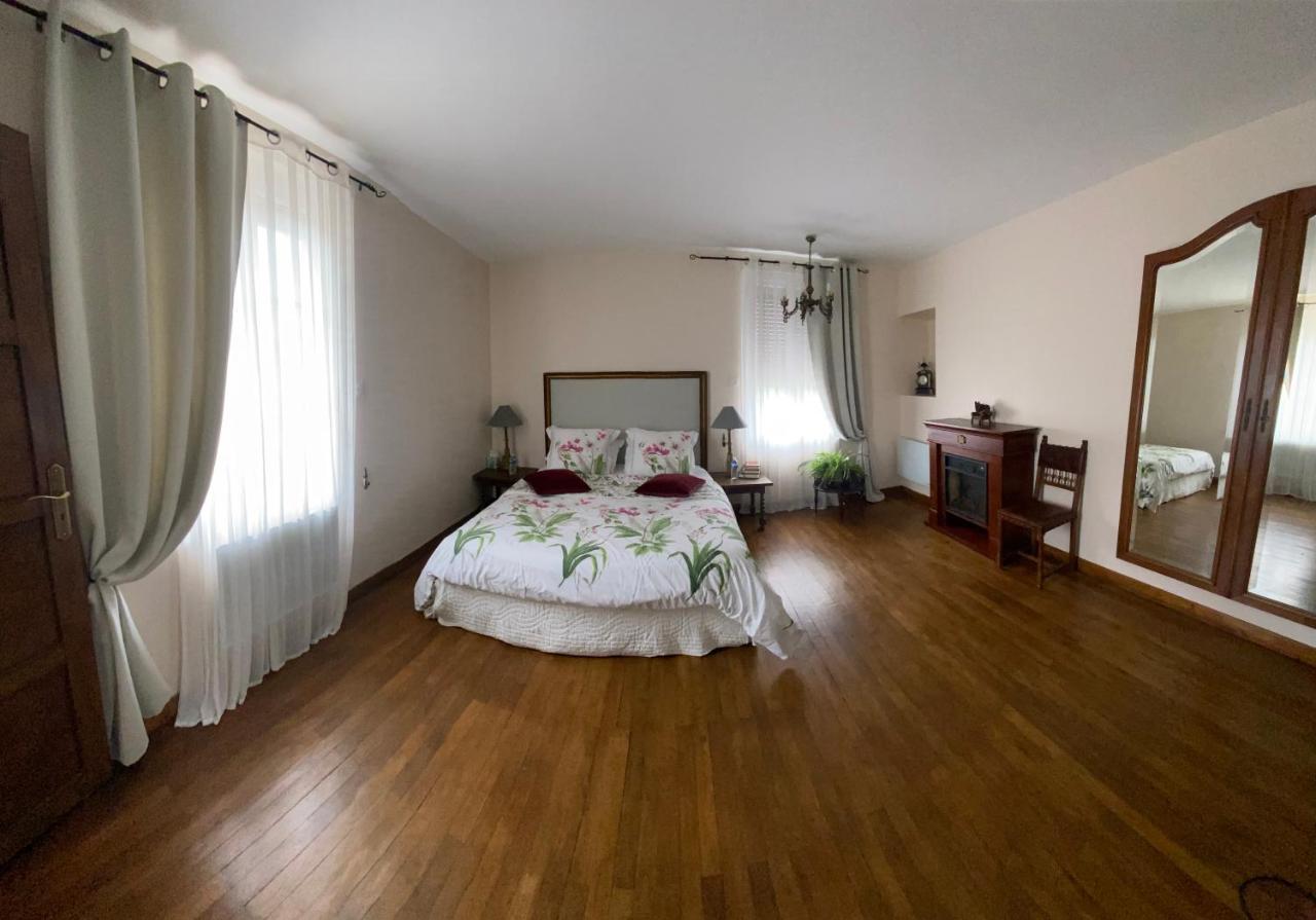 Le Manoir Des Roches Bed & Breakfast Bourré Dış mekan fotoğraf